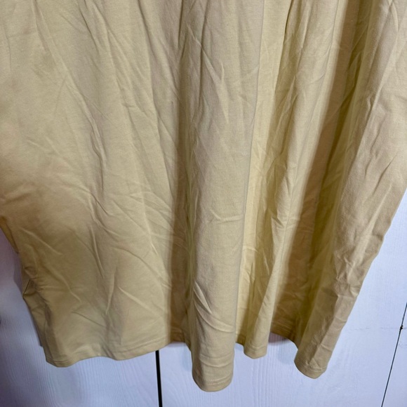 NWT. DISNEYLAND RESORT ADVENTURELAND BEIGE T-SHIRT 3XL. - Picture 10 of 13